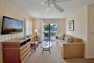 The top rated Seaside Inn living area