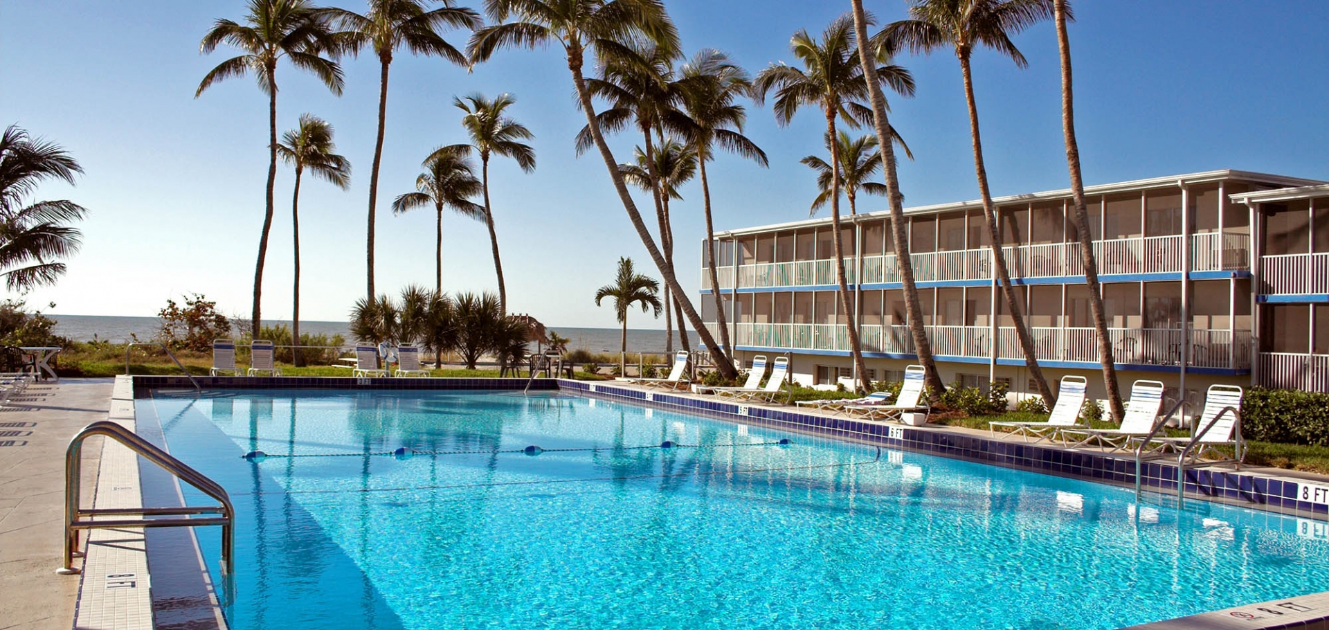 Sanibel Inn Sunset Beach Inn pool view